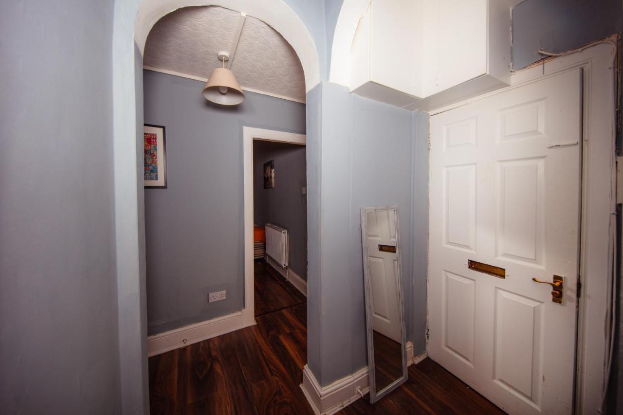 Super Central 4Bedroom Apartment At The Meadows Edinburgh Eksteriør bilde