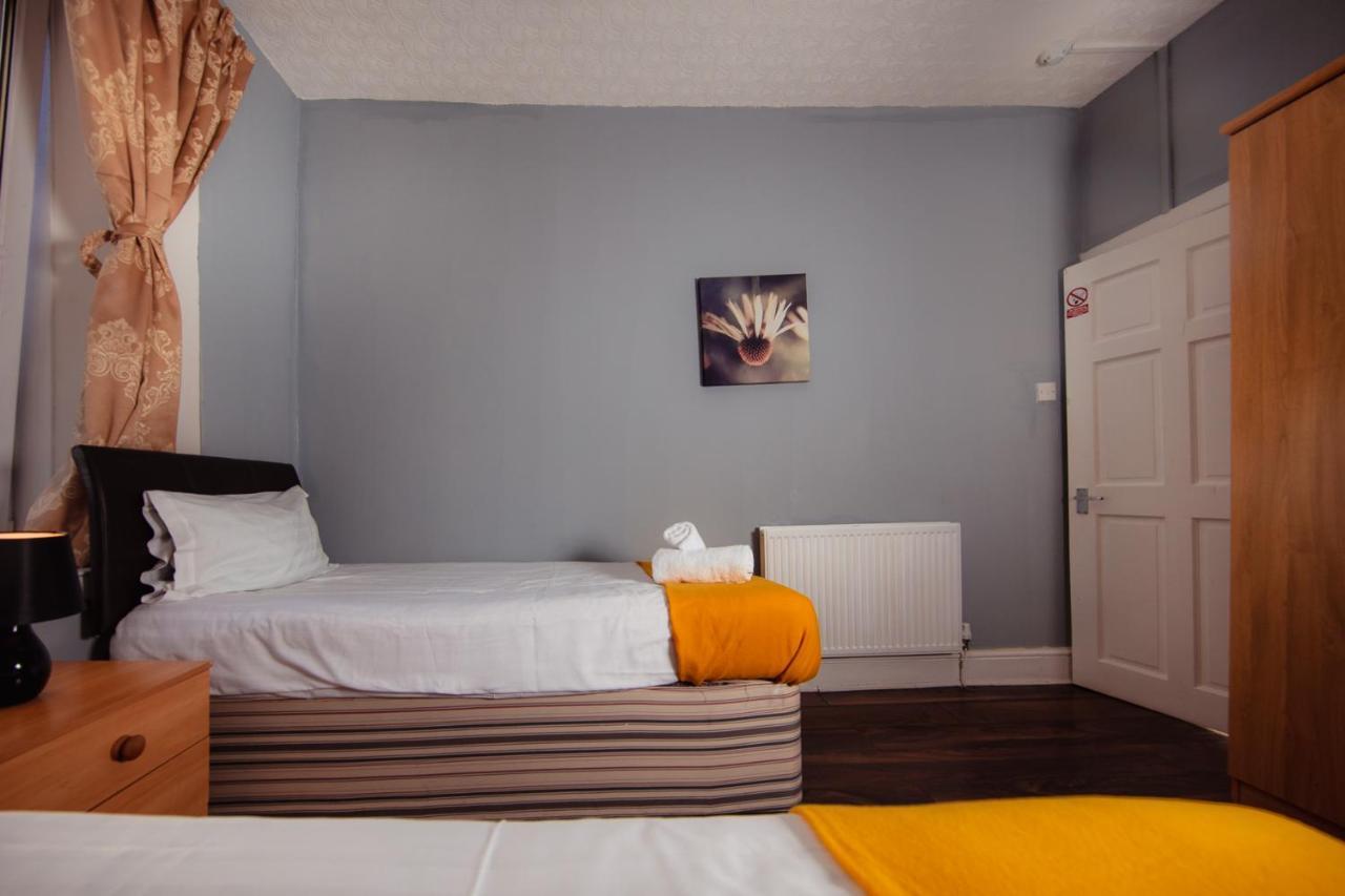 Super Central 4Bedroom Apartment At The Meadows Edinburgh Eksteriør bilde